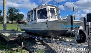 27ft Aluminum Crew Boat  Outboard - 16421