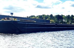 195ft x 60ft ABS Spud-Crane Barge - File# 16439